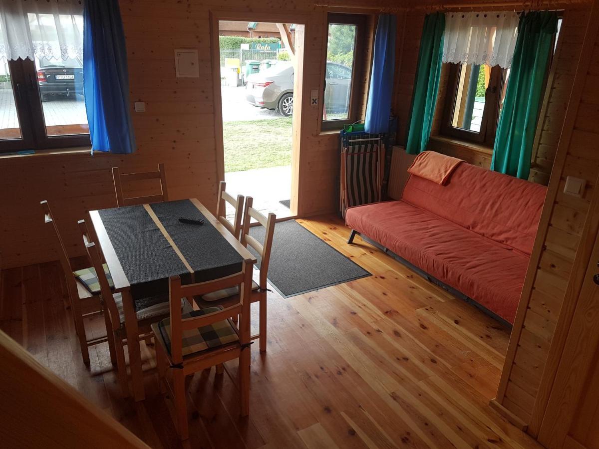 Cztery Pory Roku Villa Sarbinowo Eksteriør billede