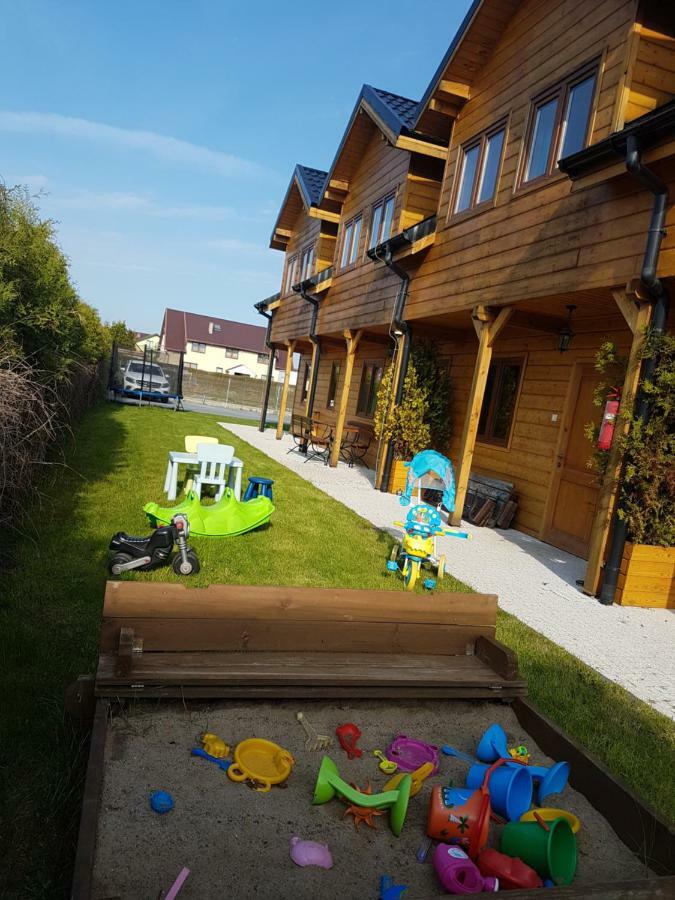 Cztery Pory Roku Villa Sarbinowo Eksteriør billede